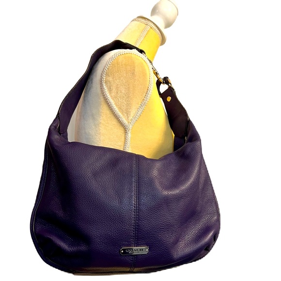 Coach Handbags - Coach Bags Avery Hobo Shoulder Navy Blue Pebble Leather Bag F23960